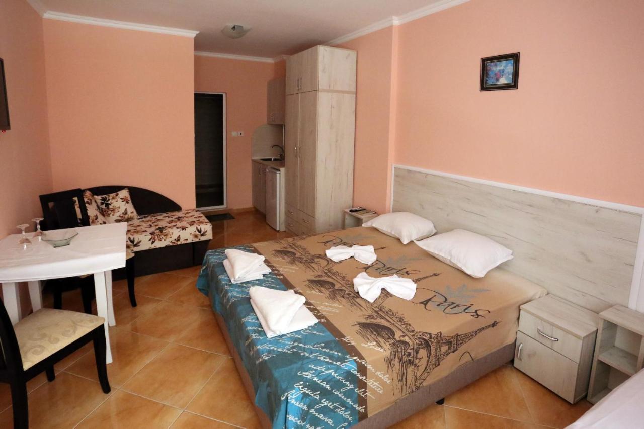 Apartments Dani Pomorie Exterior foto
